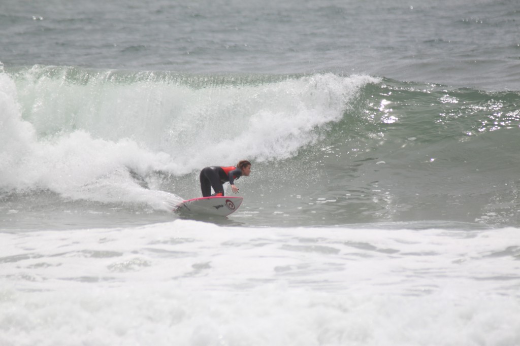 Maria on a beautiful left at Lowers!